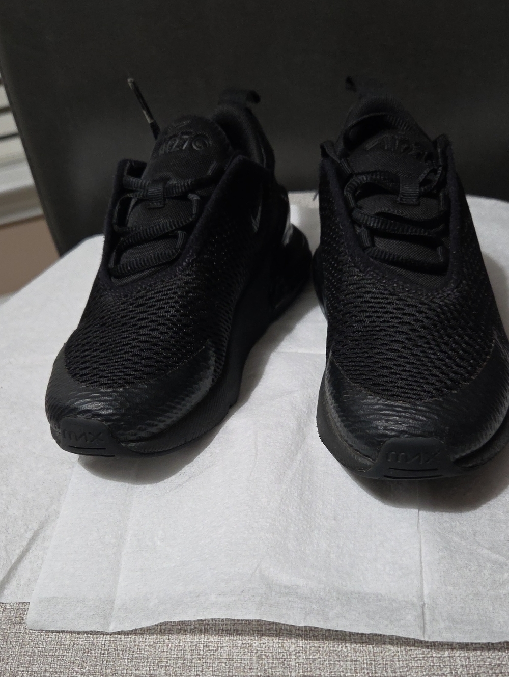 Nike Air27 Sneakers